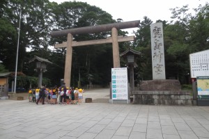 まちたんけん　鹿島神宮鳥居\